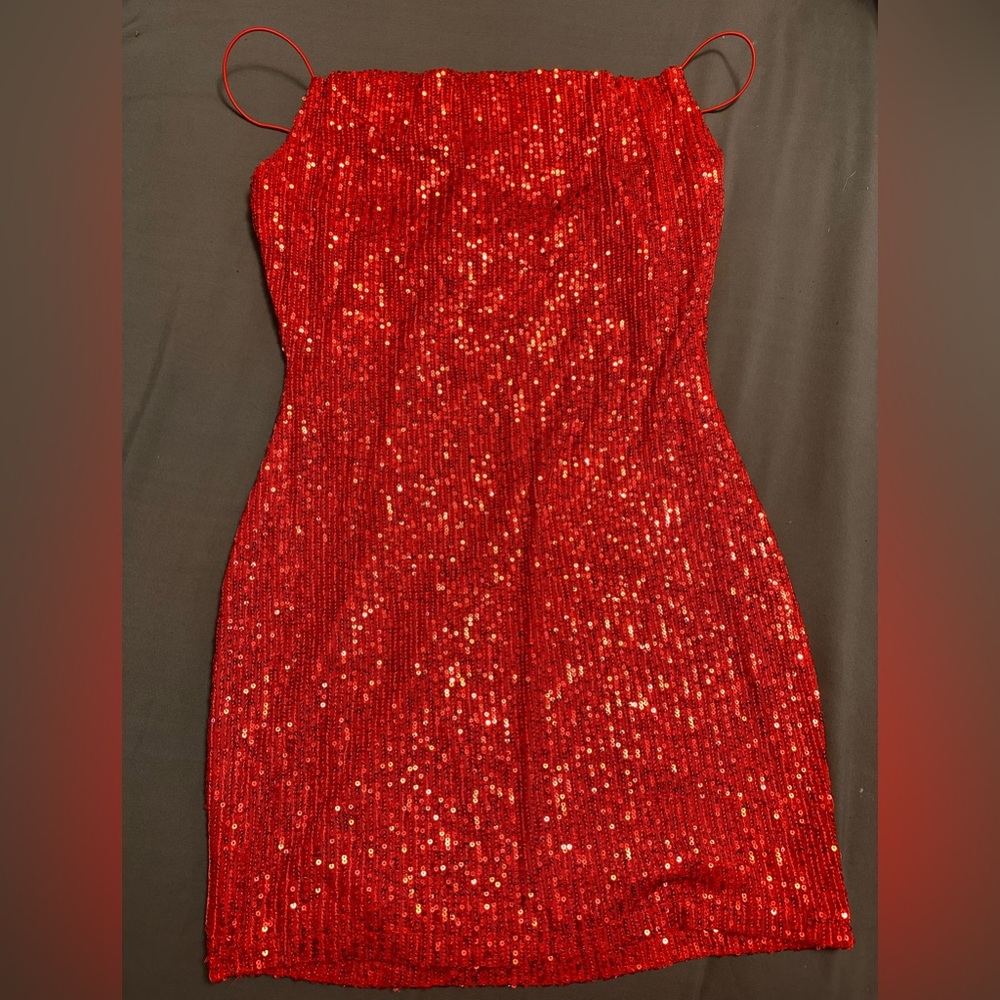Red sequin bodycon dress